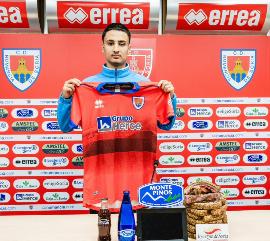 Barsam with a CD Numancia shirt